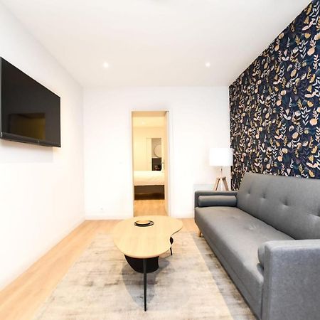 Chic Apartment - 2Br-6P - Gare Du Nord Paris Exteriör bild