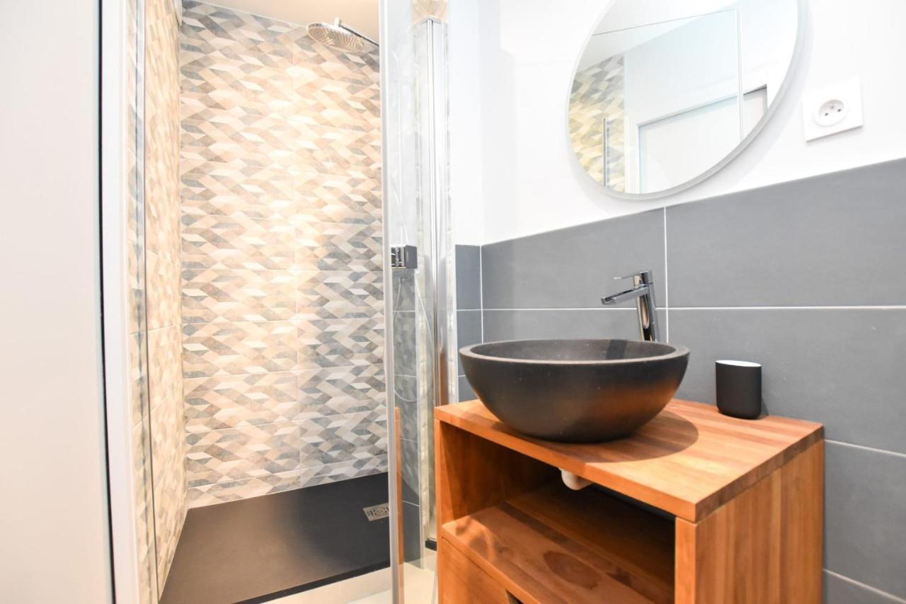 Chic Apartment - 2Br-6P - Gare Du Nord Paris Exteriör bild
