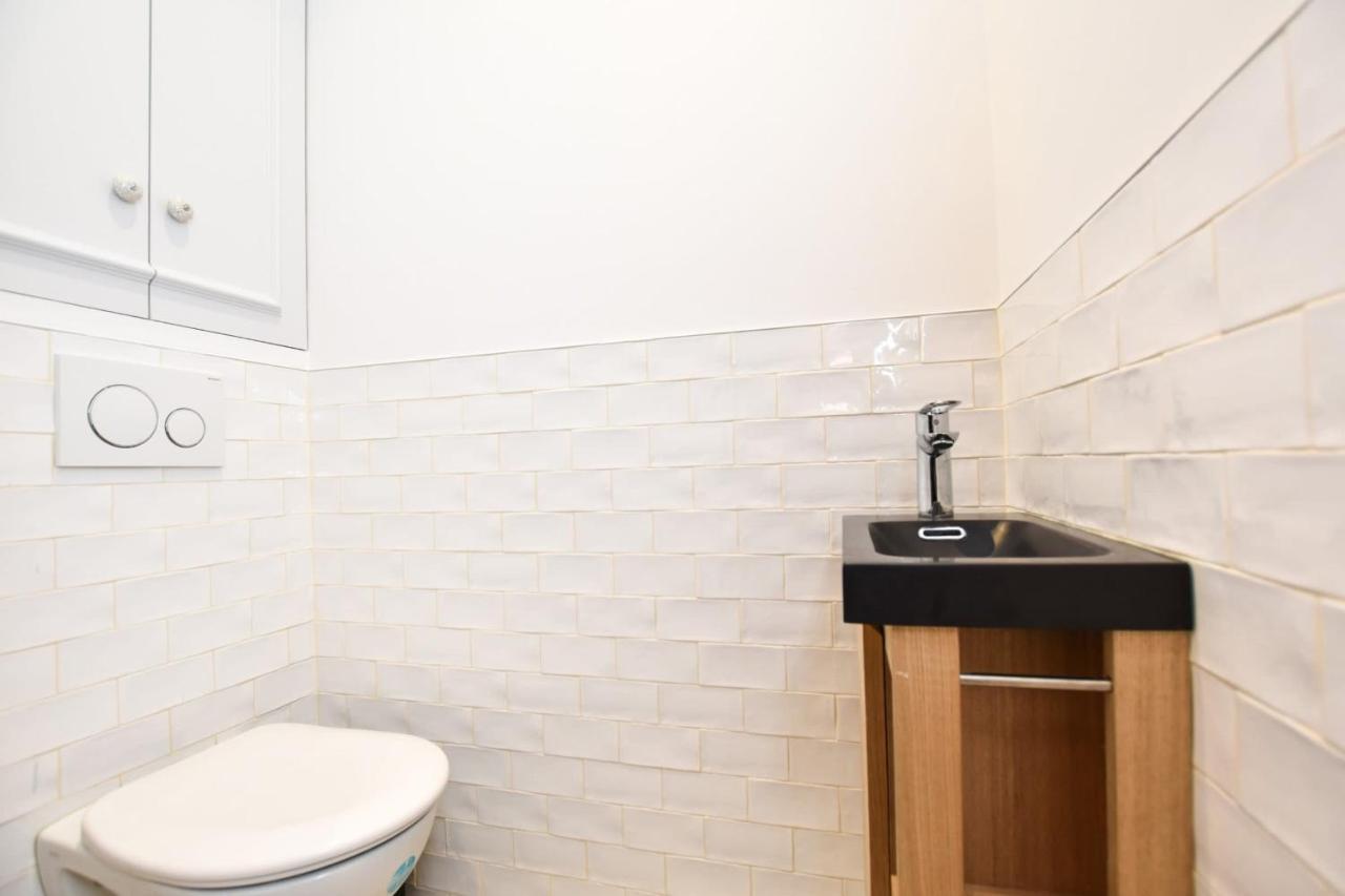 Chic Apartment - 2Br-6P - Gare Du Nord Paris Exteriör bild